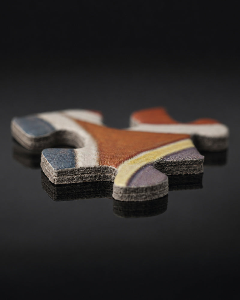 Pièce de puzzle épaisse vue en macro - La jeunesse de Hilma af Klint